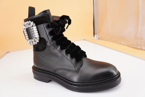 Roger Vivier Shoes - Roger Vivier Viv Rangers Buckle Boot Crystal Buckle Biker Sz 35.5 New $1875 lace